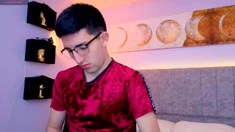 un_sluttyy online show from November 9, 11:52 am