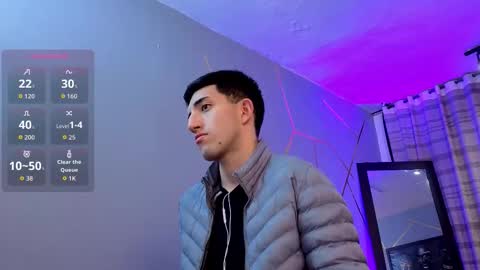 un_sluttyy online show from December 22, 11:07 am