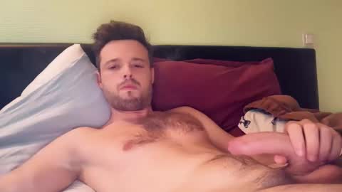 Snapshot of uncut_dick123455 chatting on February 10, 1:48 pm uncut_dick123455 online show from February 10, 1:48 pm