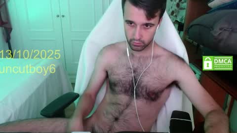 Snapshot of uncutboy6 chatting on October 13, 1:22 pm Uncut online show from October 13, 1:22 pm