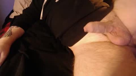 Snapshot of uncutcook chatting on February 24, 7:33 am uncutcook online show from February 24, 7:33 am