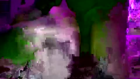 Snapshot of uncutink chatting on February 14, 2:18 am uncutink online show from February 14, 2:18 am