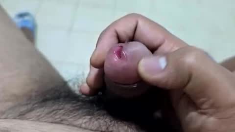 Snapshot of uncuttool3000 chatting on December 16, 12:26 am uncuttool3000 online show from December 16, 12:26 am