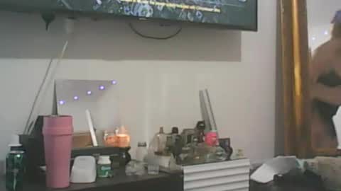 underratedandunindated online show from September 16, 7:53 am