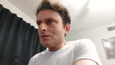 Snapshot of undress_me_ chatting on December 26, 1:29 am undress me online show from December 26, 1:29 am