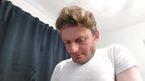 Snapshot of undress_me_ chatting on September 21, 5:58 pm undress me online show from September 21, 5:58 pm