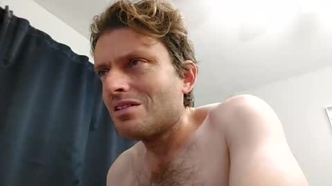 Snapshot of undress_me_ chatting on October 16, 2:12 am undress me online show from October 16, 2:12 am