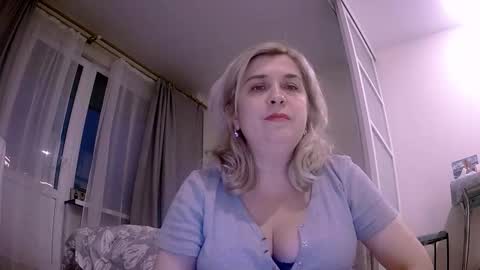 Snapshot of unforgetable_agness chatting on September 23, 4:32 pm Agness online show from September 23, 4:32 pm