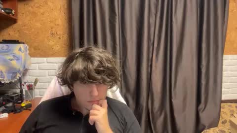 Snapshot of unholy_heat chatting on September 15, 7:47 pm Anri online show from September 15, 7:47 pm