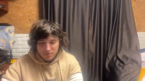 Snapshot of unholy_heat chatting on December 19, 10:28 pm Anri online show from December 19, 10:28 pm