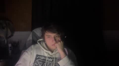 Snapshot of unholy_heat chatting on April 15, 9:59 pm Anri online show from April 15, 9:59 pm