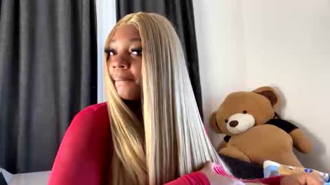 Unholybaddie online show from December 23, 9:07 am