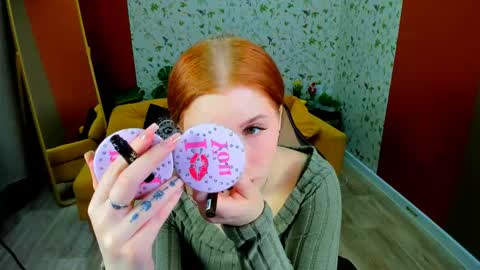 Call me Mira  thumbs up its make me happy online show from May 17, 8:38 pm