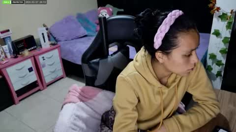 Unicornio online show from January 18, 1:53 am