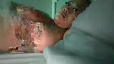 Snapshot of unicornxmilf chatting on August 3, 9:48 am UnicornXMilf online show from August 3, 9:48 am