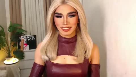 Miss Andrea online show from November 25, 7:14 pm