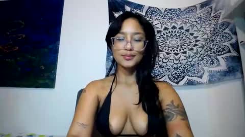 Lau online show from February 21, 1:44 am