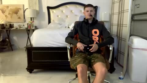 Stepbro online show from February 10, 12:39 pm