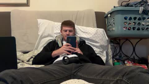 Stepbro online show from March 8, 1:36 pm