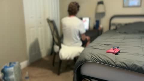 Stepbro online show from October 1, 11:00 pm