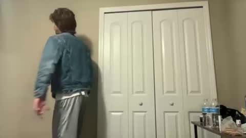 Stepbro online show from October 15, 5:18 am