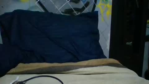 Snapshot of ur855224 chatting on September 15, 8:25 am EL CAMA online show from September 15, 8:25 am