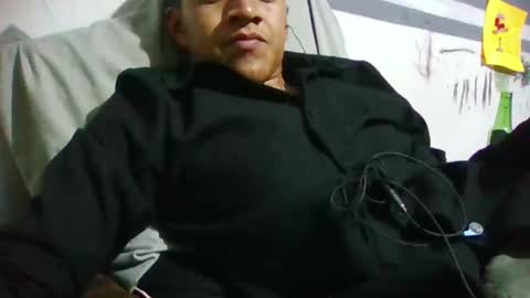 Snapshot of ur855224 chatting on March 2, 6:03 am EL CAMA online show from March 2, 6:03 am