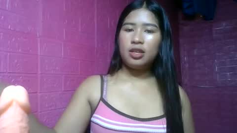 Snapshot of ur_cathyxx chatting on December 18, 3:01 am ur cathyxx online show from December 18, 3:01 am