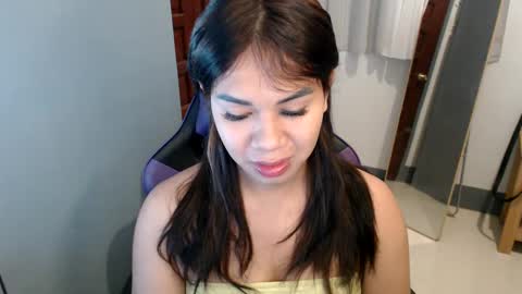 Vee online show from December 27, 1:53 am