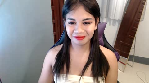 Vee online show from December 30, 3:25 am