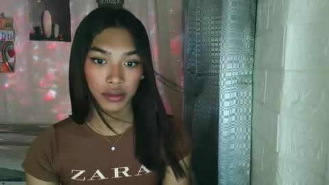 ur_dazzlingmorenaxx online show from December 1, 3:00 am