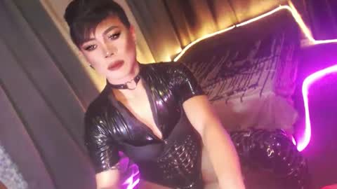 MISS ANNA online show from December 2, 12:49 am