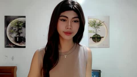        online show from May 27, 10:07 pm