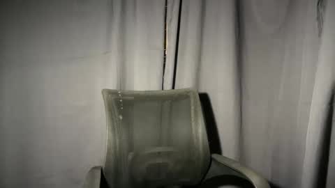 Snapshot of ur_fuckerbttm chatting on October 6, 9:34 pm ur_fuckerbttm online show from October 6, 9:34 pm