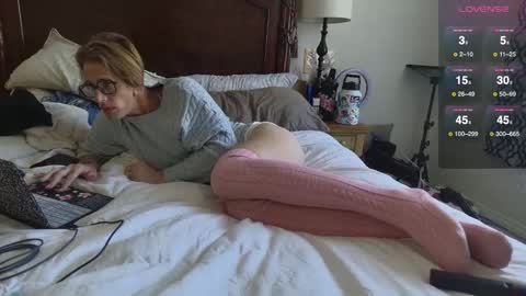 Goddess online show from December 5, 5:42 pm