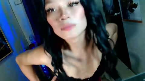 Saina Gonzales online show from October 7, 1:14 am