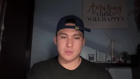 Ur jayqutee online show from January 6, 8:23 pm