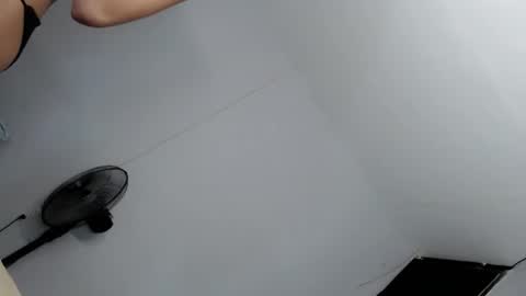 Cleo online show from January 9, 2:20 pm