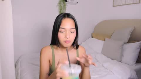 Veronica Lodge online show from December 10, 5:00 pm