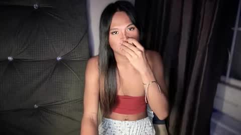 ur_new_obsession online show from February 3, 1:49 pm