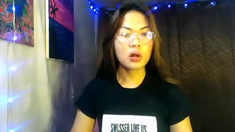 Snapshot of ur_perfectgirlmsa chatting on February 26, 11:59 pm Ms. A lets go pass or pvt show online show from February 26, 11:59 pm