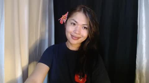 Snapshot of ur_perfectgirlmsa chatting on September 23, 1:08 am Ms. A lets go pass or pvt show online show from September 23, 1:08 am