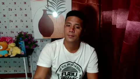 Snapshot of ur_pinoydave chatting on January 16, 11:26 am Dave online show from January 16, 11:26 am