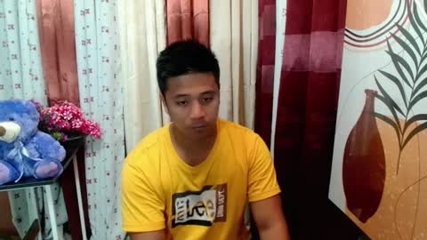 Snapshot of ur_pinoydave chatting on March 1, 3:21 am Dave online show from March 1, 3:21 am