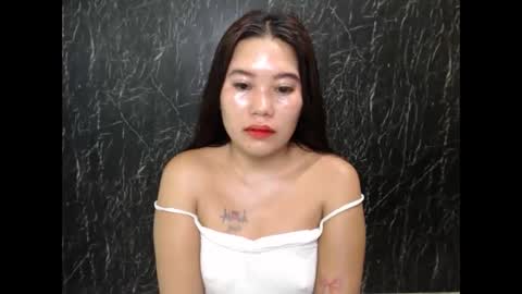 ur_prettychelsie18 online show from May 12, 8:06 pm