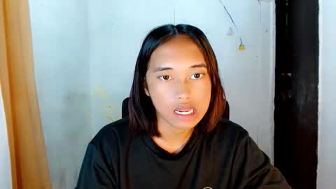 Ellie online show from March 14, 9:59 am