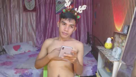 ur_shan21 online show from December 16, 3:22 am