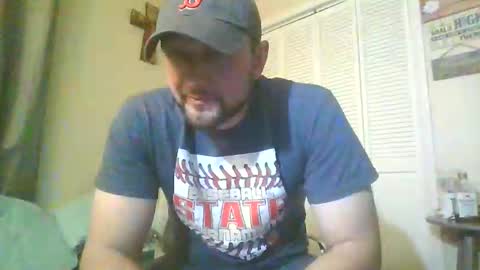 ur_zaddy4now online show from March 10, 7:53 am