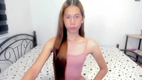 Snapshot of urasian_clar chatting on July 13, 1:08 am Claire online show from July 13, 1:08 am