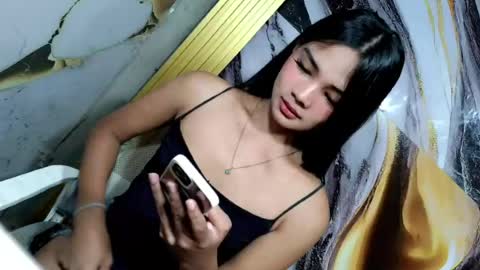 urasian_latinaxxx online show from July 12, 11:29 pm